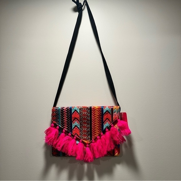 Ethnic Boho Crossbody Bag Handmade Embroidery Tassels Chic Vibrant Colorful NEW - Picture 4 of 16